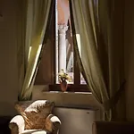 Residenza Dei Capitani - Piazza Del Popolo ホテル アスコリ・ピチェーノ