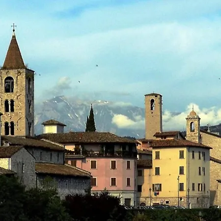 Residenza Dei Capitani أسكولي بيتشينو