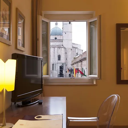 Residenza Dei Capitani - Piazza Del Popolo 호텔 아스콜리피체노