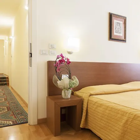 فندق Residenza Dei Capitani - Piazza Del Popolo أسكولي بيتشينو
