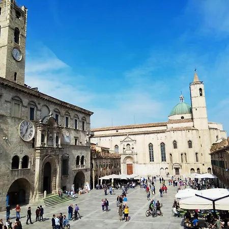 Residenza Dei Capitani - Piazza Del Popolo 호텔