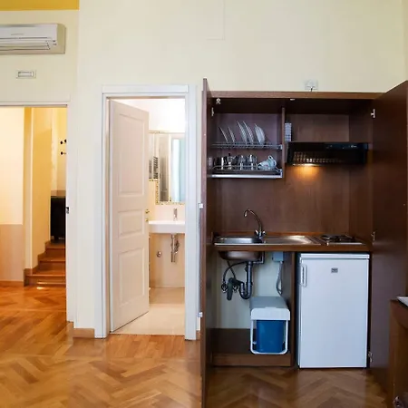 Residenza Dei Capitani - Piazza Del Popolo Szálloda 3*
