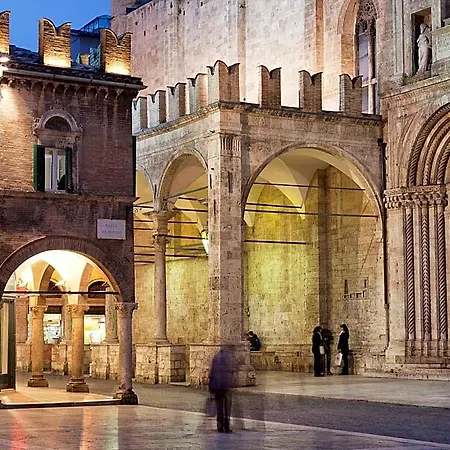 מלון Residenza Dei Capitani - Piazza Del Popolo