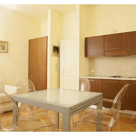 Residenza Dei Capitani - Piazza Del Popolo فندق أسكولي بيتشينو