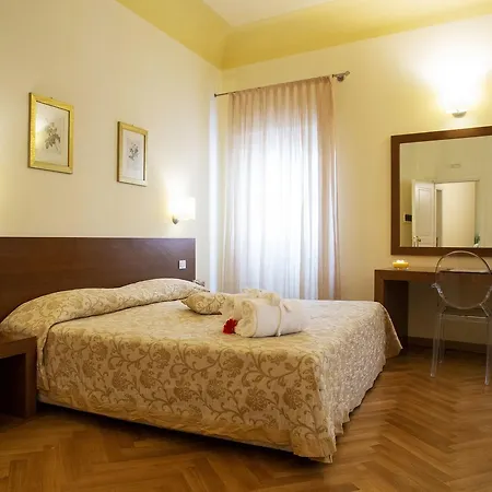 Residenza Dei Capitani - Piazza Del Popolo Szálloda Ascoli Piceno