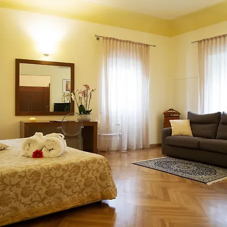 Residenza Dei Capitani - Piazza Del Popolo 호텔 3*