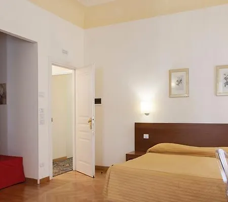 Residenza Dei Capitani - Piazza Del Popolo מלון 3*