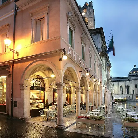 Hotel Residenza Dei Capitani 3*