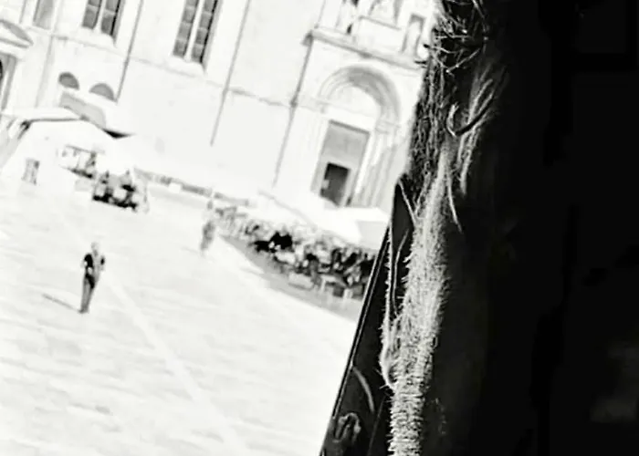 Residenza Dei Capitani Ascoli Piceno